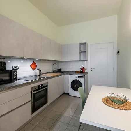 110Mq Santa Sofia Apartment, In The Center Of Milan, 10 Min Walk From Duomo Exterior photo