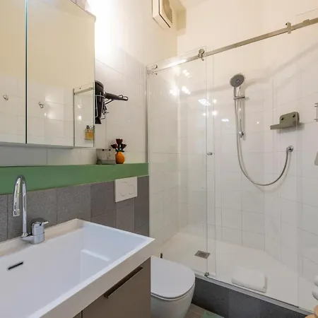 110Mq Santa Sofia Apartment, In The Center Of Milan, 10 Min Walk From Duomo Exterior photo