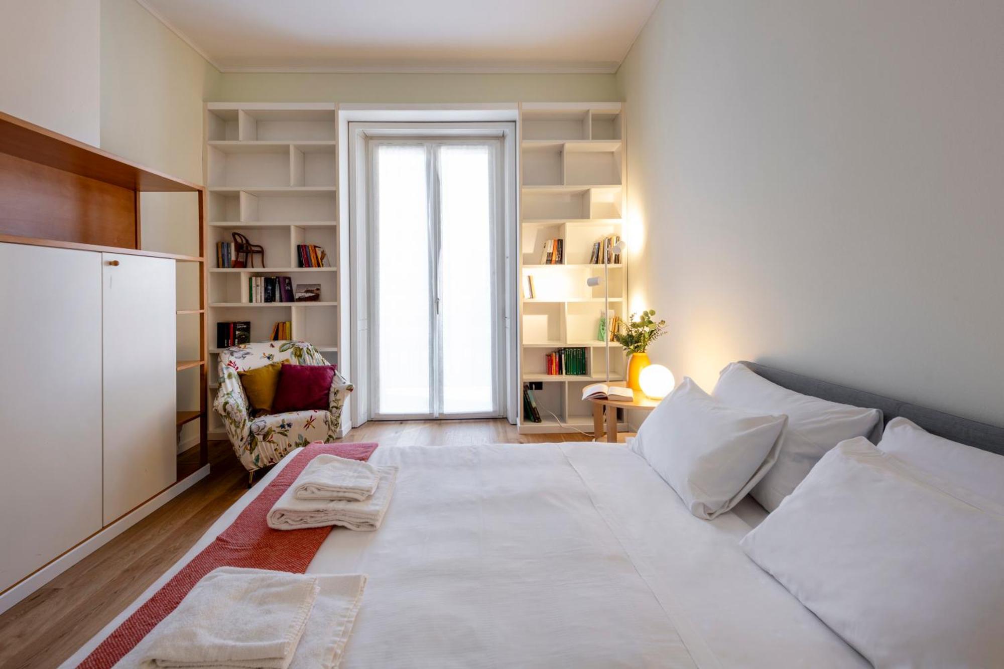 110mq Santa Sofia Apartment, In The Center Of Milan, 10 Min Walk From Duomo Apartment